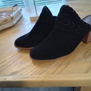 Euro Soft by Sofft Sandy Size 11. Black Suede Leather Slip On Mule Clog